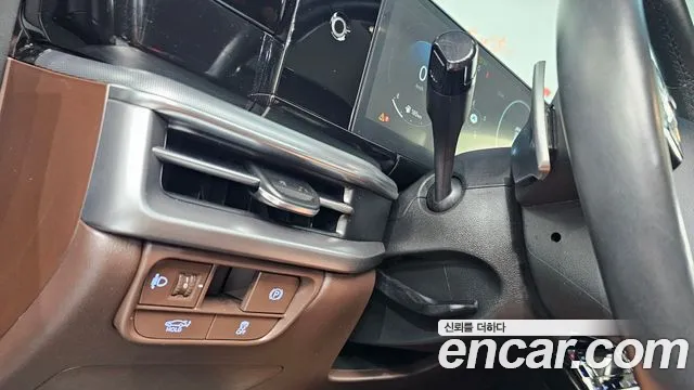 Hyundai Grandeur 2023 — фото 26
