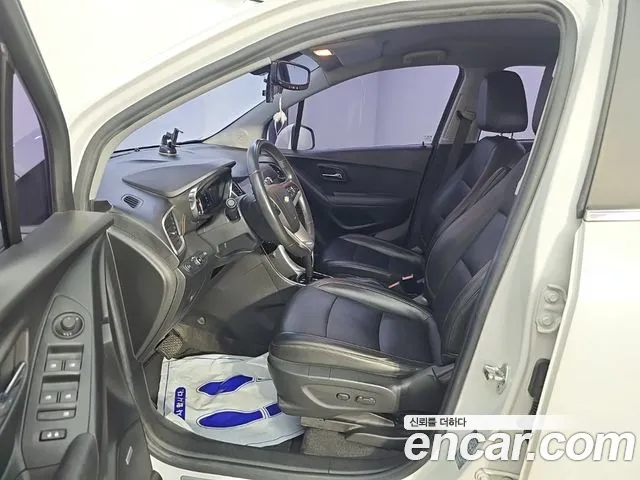 Chevrolet Korea Trax 2017 — фото 11