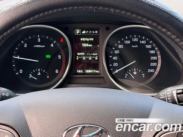 Hyundai Santafe 2017 — фото 11