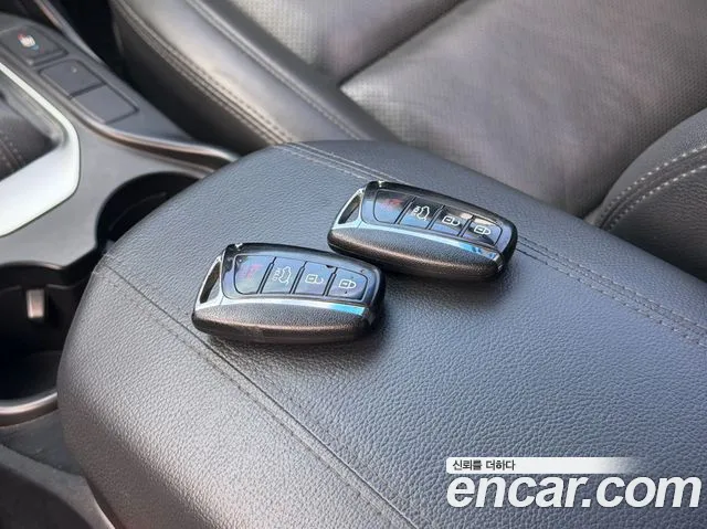 Hyundai Santafe 2017 — фото 15