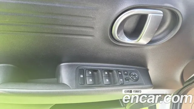 Hyundai Casper 2023 — фото 18