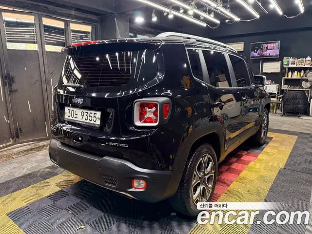 Jeep Renegade 2018 — фото 2