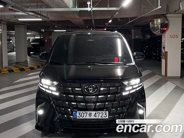 Toyota Alphard 2027 — фото 2