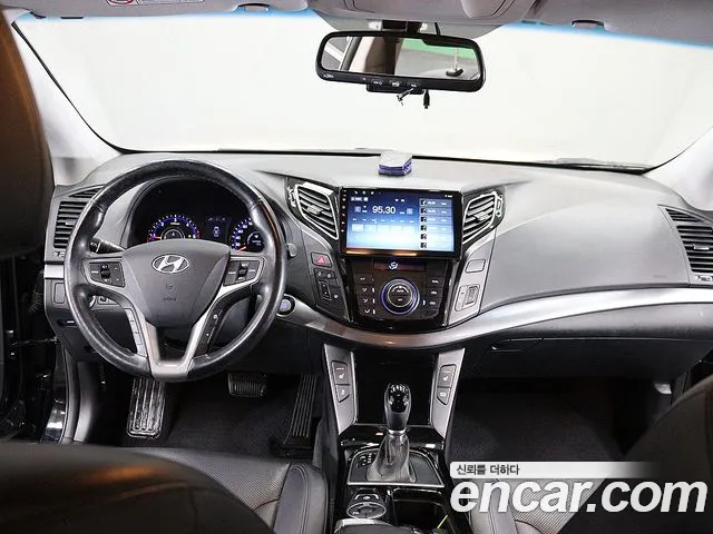 Hyundai i40 2016 — фото 14