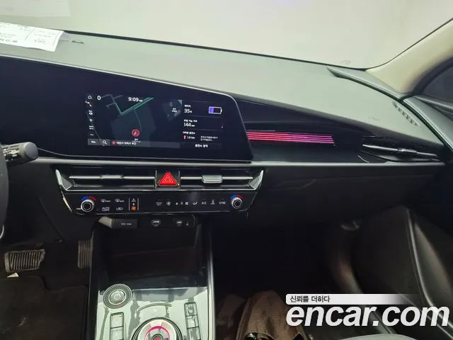 Kia Niro 2023 — фото 14