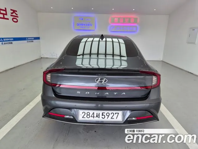 Hyundai Sonata 2022 — фото 4