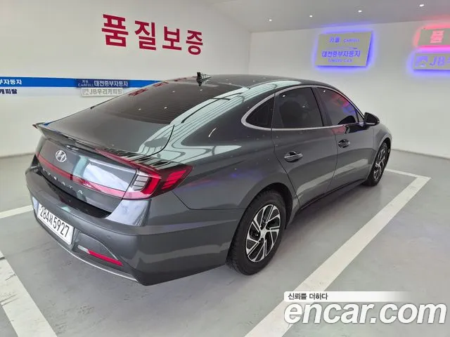 Hyundai Sonata 2022 — фото 5