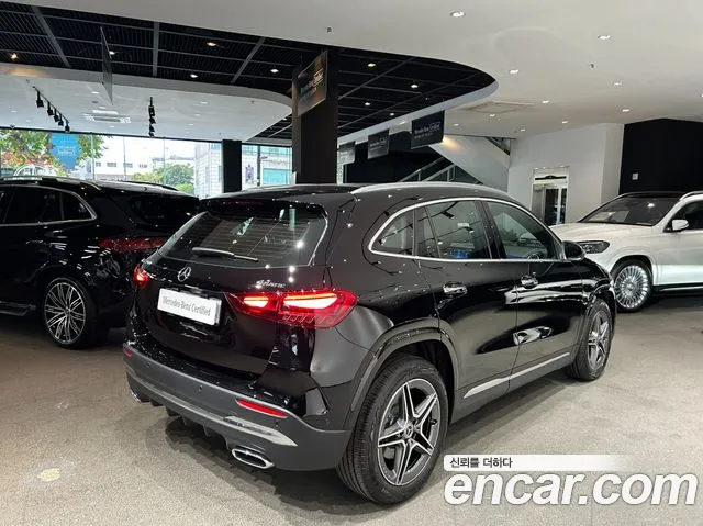 Mercedes-Benz GLA-Class 2026 — фото 2