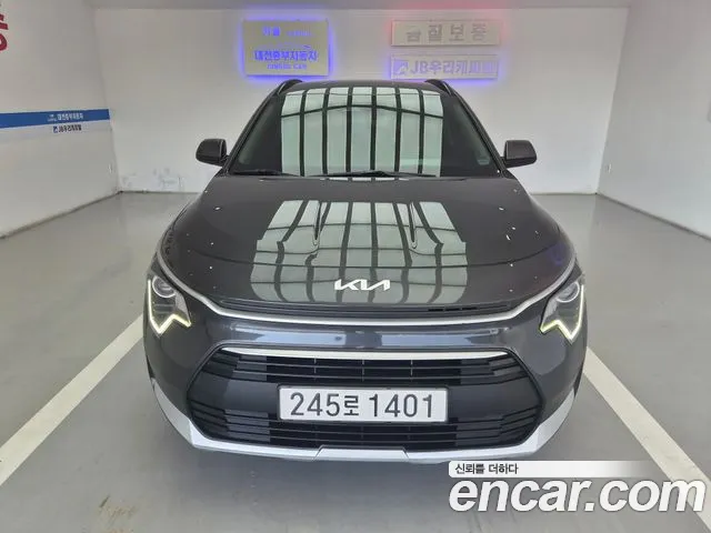 Kia Niro 2022 — фото 2