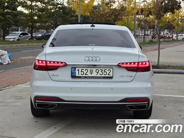 Audi A4 2021 — фото 4