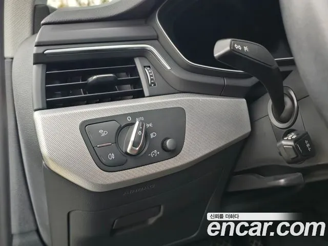 Audi A4 2021 — фото 11