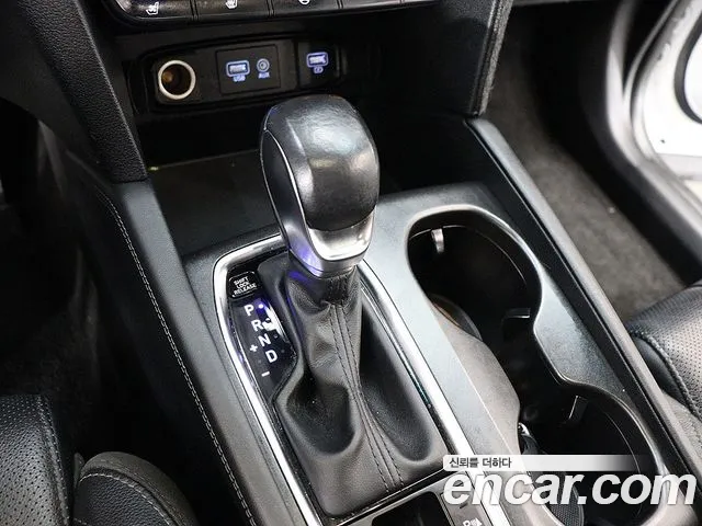Hyundai Santafe 2019 — фото 9