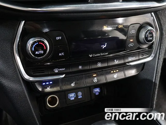 Hyundai Santafe 2019 — фото 15