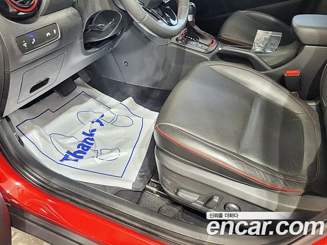 Hyundai Kona 2018 — фото 10