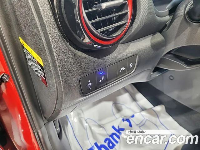 Hyundai Kona 2018 — фото 16