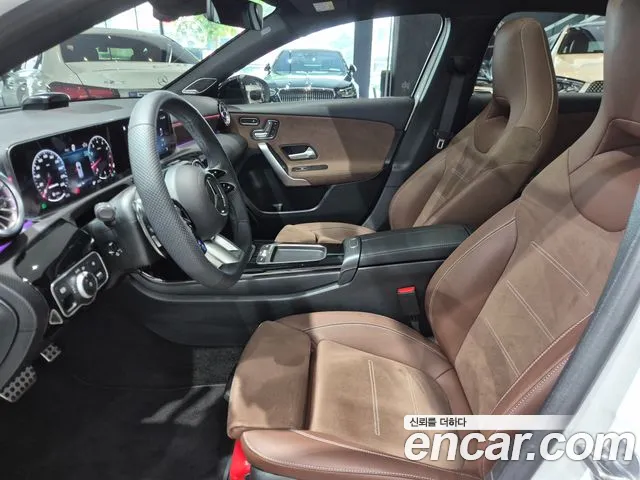 Mercedes-Benz A-Class 2026 — фото 10