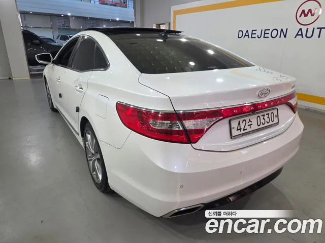 Hyundai Grandeur 2016 — фото 2
