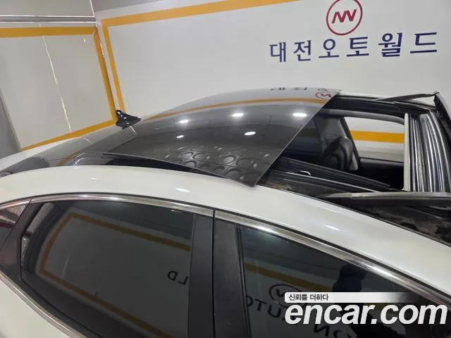 Hyundai Grandeur 2016 — фото 13