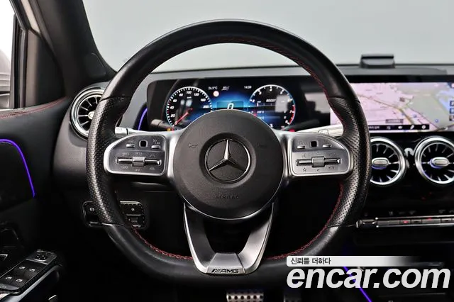 Mercedes-Benz GLB-Class 2021 — фото 11