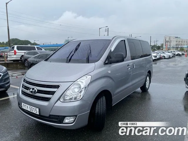 Hyundai Starex 2018 — фото 2