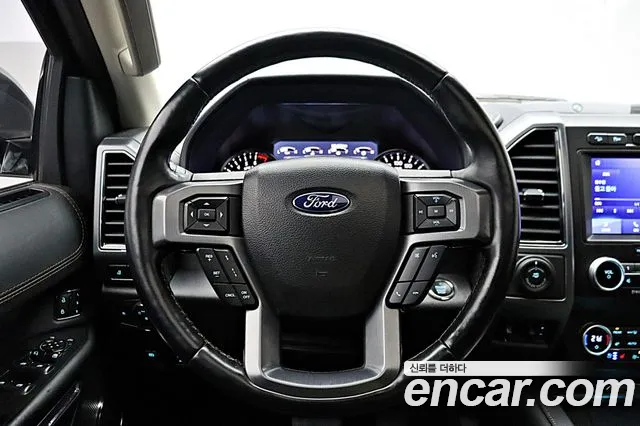 Ford Expedition 2021 — фото 17