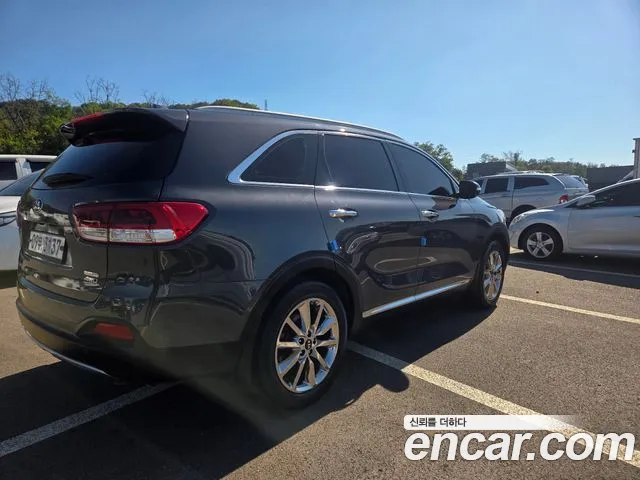 Kia Sorento 2017 — фото 7