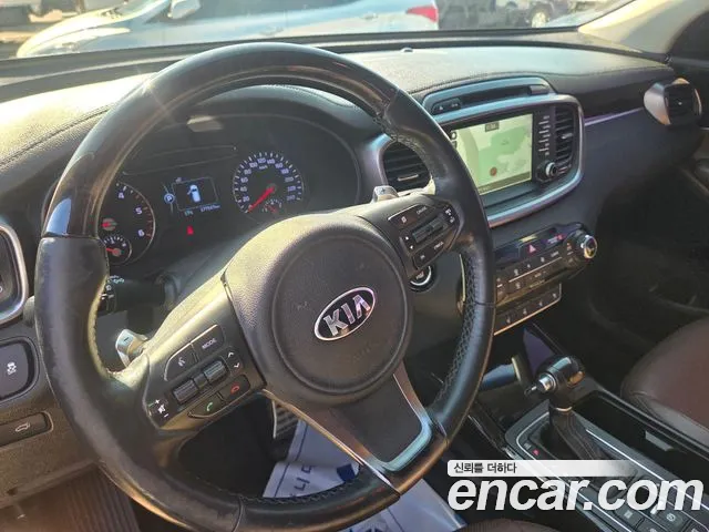Kia Sorento 2017 — фото 10