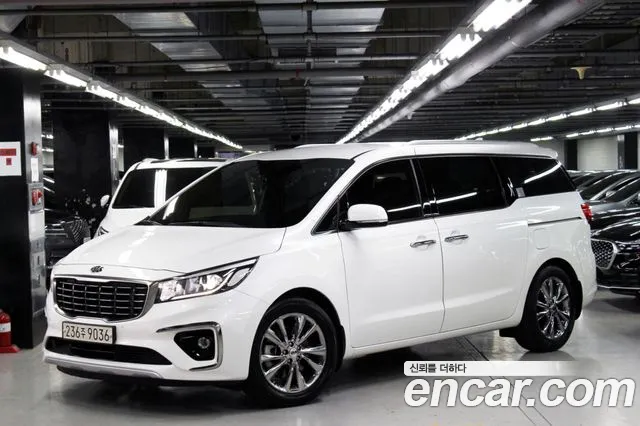 Kia Canival 2020 — фото 3
