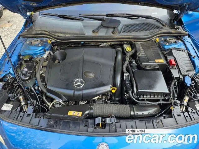 Mercedes-Benz GLA-Class 2015 — фото 14