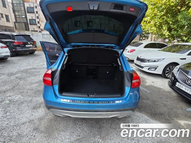 Mercedes-Benz GLA-Class 2015 — фото 19