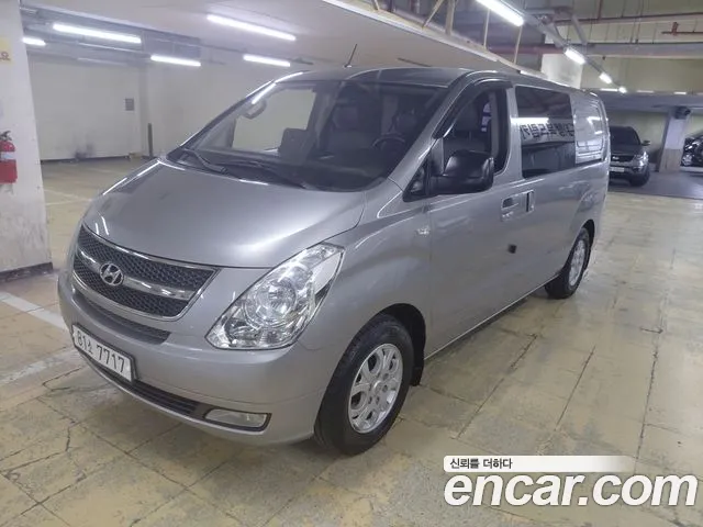 Hyundai Starex 2015 — фото 1