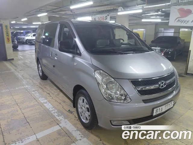 Hyundai Starex 2015 — фото 3