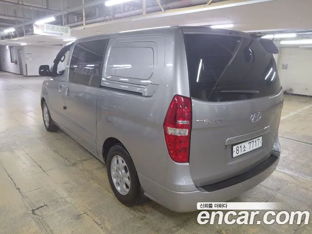 Hyundai Starex 2015 — фото 6