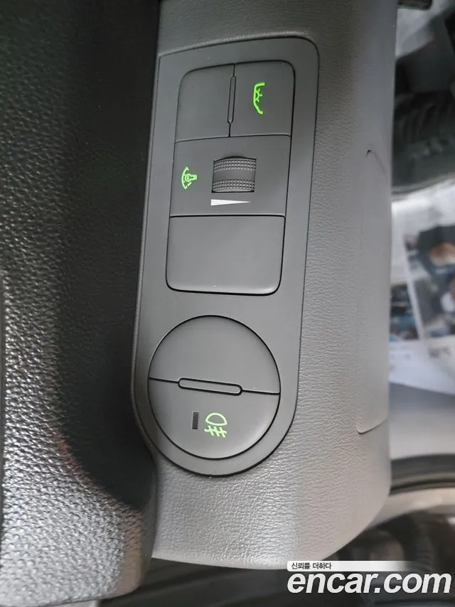 Hyundai Starex 2015 — фото 12