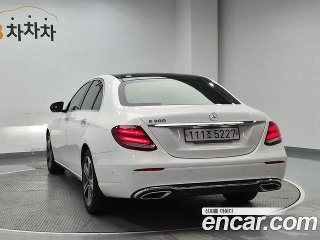 Mercedes-Benz E-Class 2019 — фото 2