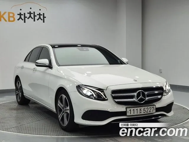 Mercedes-Benz E-Class 2019 — фото 4