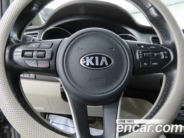 Kia Canival 2018 — фото 13