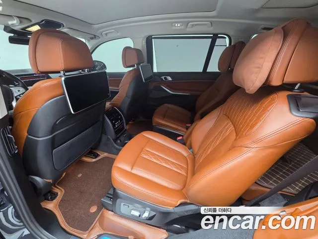 BMW X7 2022 — фото 18