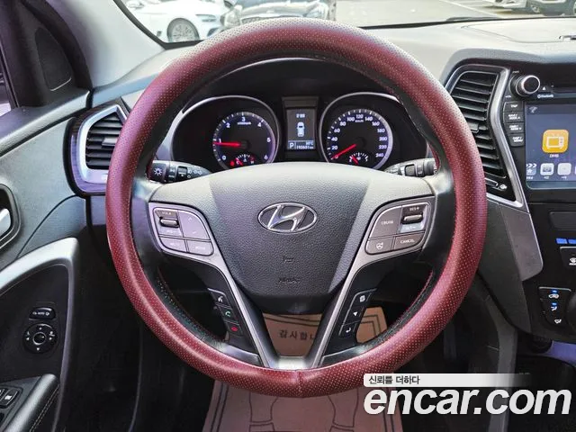 Hyundai Santafe 2015 — фото 12
