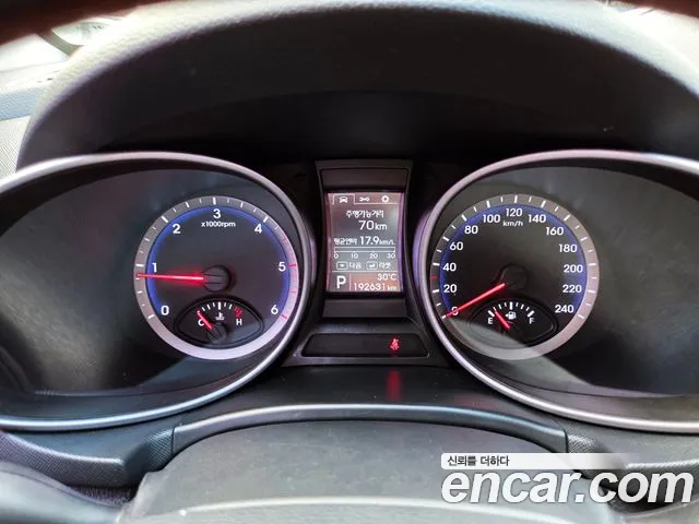 Hyundai Santafe 2015 — фото 13