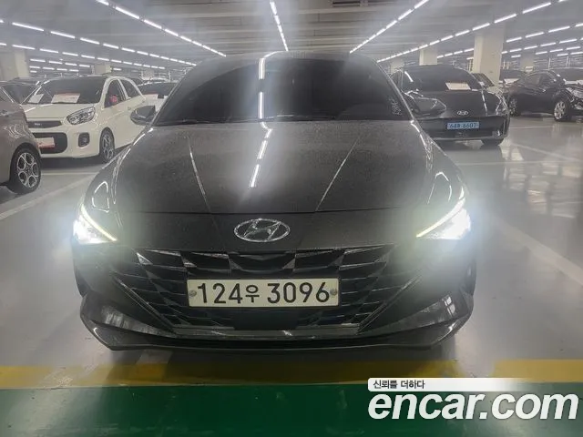 Hyundai AVANTE 2021 — фото 1