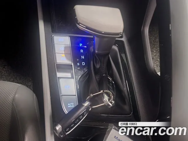 Hyundai AVANTE 2021 — фото 11