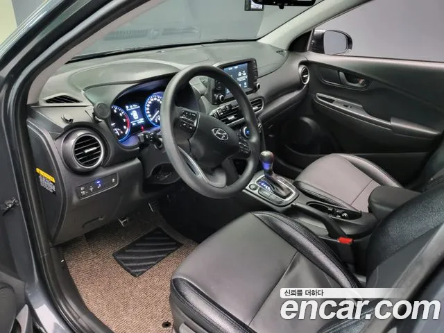 Hyundai Kona 2018 — фото 9