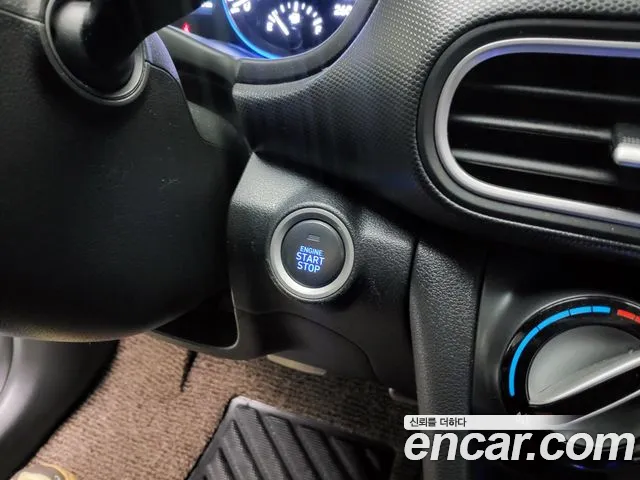 Hyundai Kona 2018 — фото 15