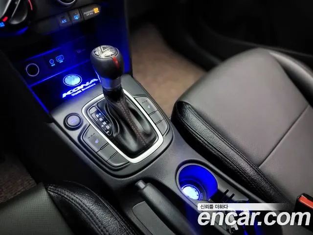Hyundai Kona 2018 — фото 16