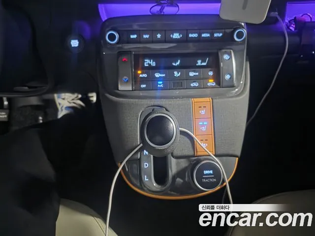 Hyundai Casper 2023 — фото 10