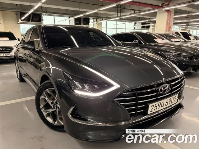 Hyundai Sonata 2021 — фото 2