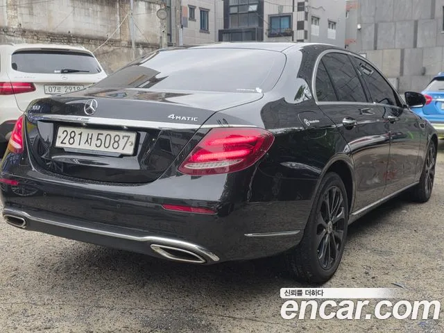 Mercedes-Benz E-Class 2019 — фото 3