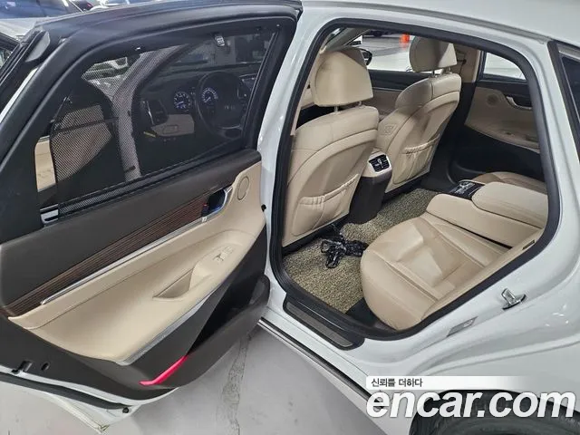 Hyundai Grandeur 2018 — фото 11