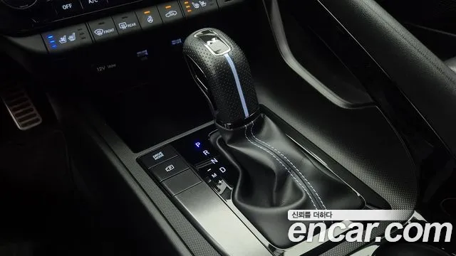Hyundai AVANTE 2023 — фото 13